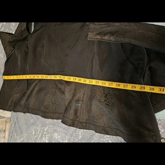 Womens W118 Walter Baker Peplum Top-Size Small - Picture 14 of 17